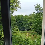 Privee Dans Maison Familiale Bed & Breakfast Charmes (Vosges)