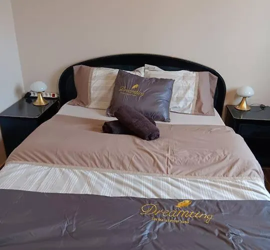 Privee Dans Maison Familiale Charmes (Vosges)