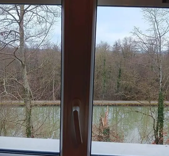 Privee Dans Maison Familiale Charmes (Vosges)